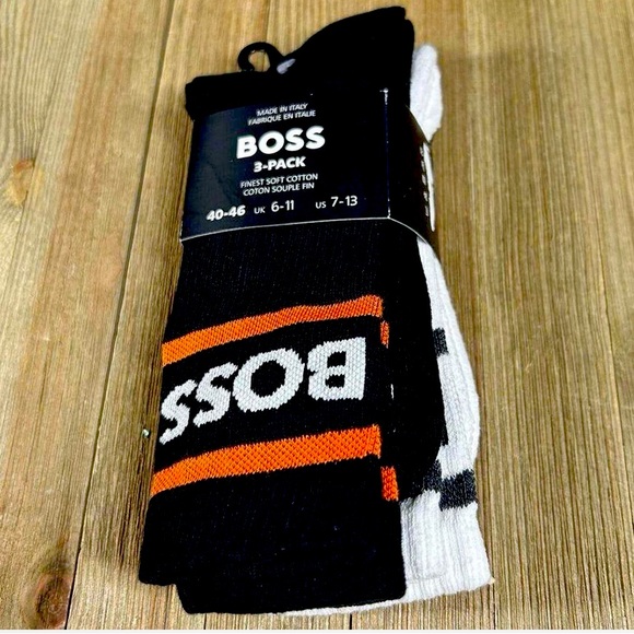 HUGO BOSS “BOSS” Men's 3-Pack Socks (Multi Color) - Picture 1 of 2